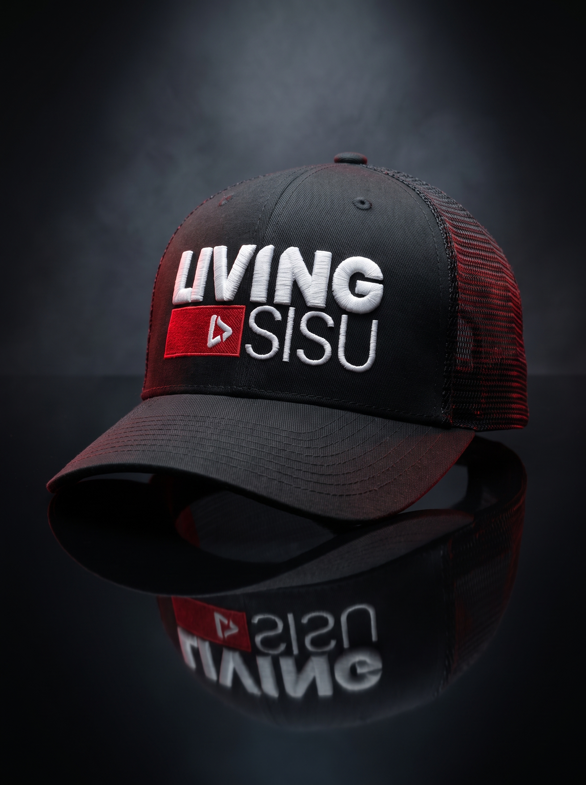 Living Sisu Black Hat - studio