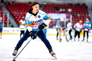 Chandail signé Justin Carbonneau – MYM